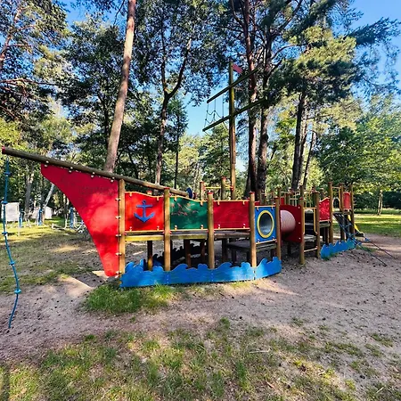 Dom Nad Jeziorem Miedwie,