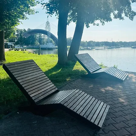 Dom Nad Jeziorem Miedwie,