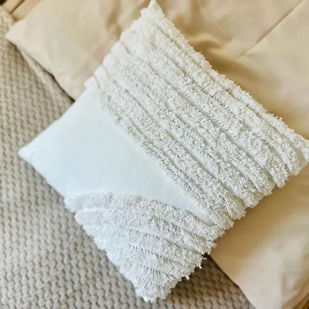 Dom Nad Jeziorem Miedwie, Prázdninový dům *