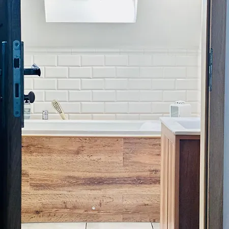 Dom Nad Jeziorem Miedwie,